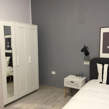 Luxury 2Bdrm Apt Bukarest Kültér fotó