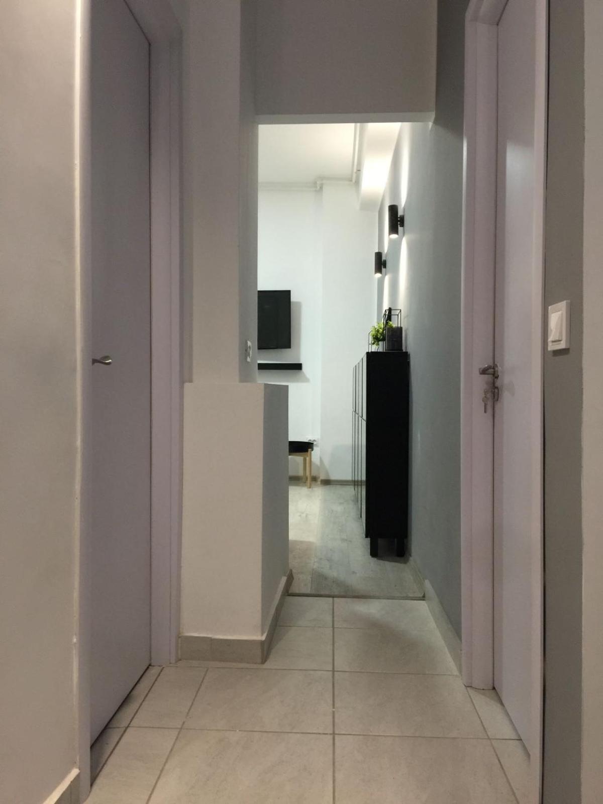 Luxury 2Bdrm Apt Bukarest Kültér fotó